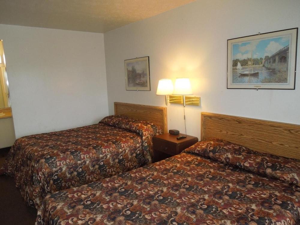 Value Inn Motel Sandusky Exterior photo