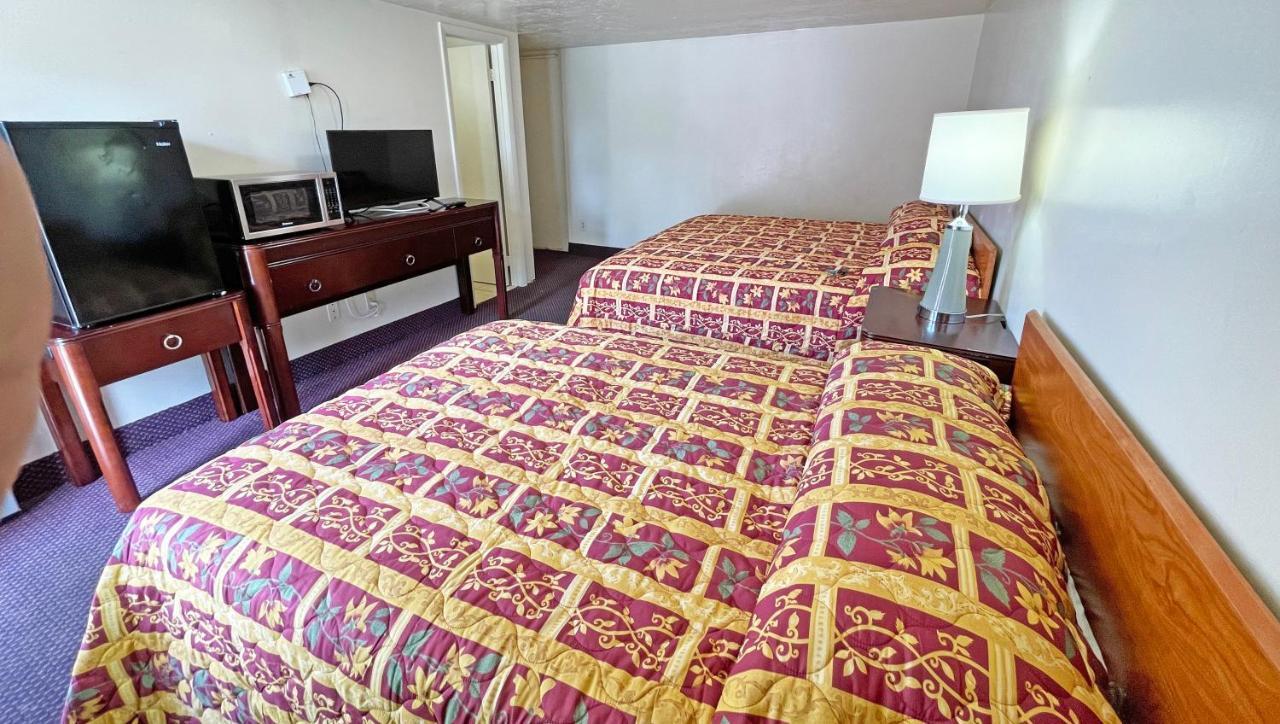 Value Inn Motel Sandusky Exterior photo